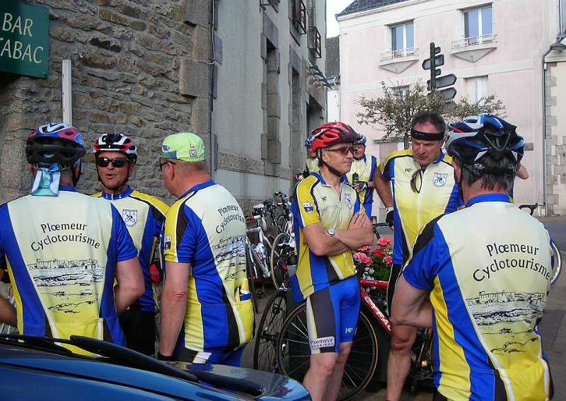 2011-07-03 25 St Thurien Pause Cafe.JPG